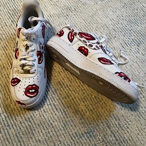 Nike White Mesh Sneakers